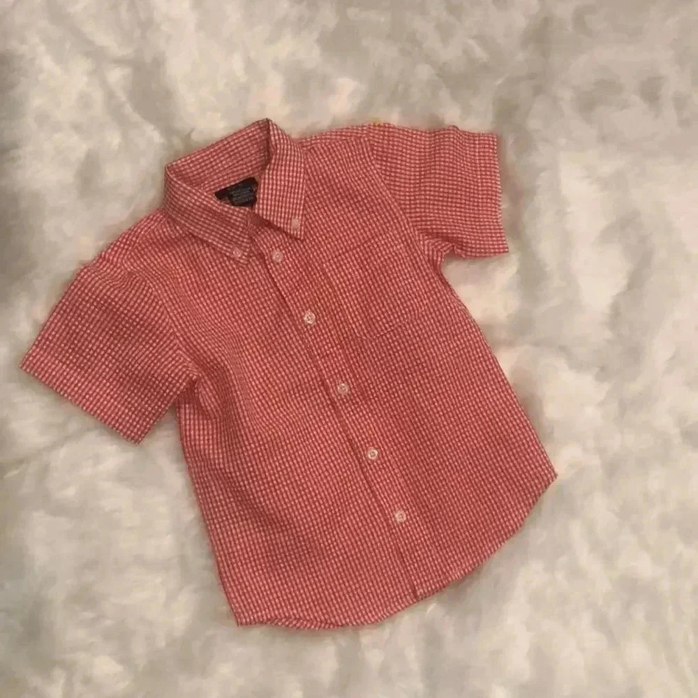 E.L.K. Boys shirt size 5 excellent spring shirt very clean cut